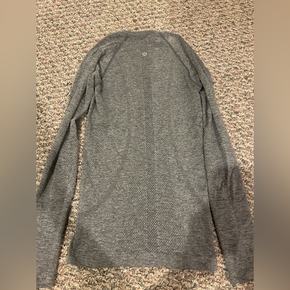 Swiftly Tech Long-Sleeve Shirt 2.0 - Picture 3 of 3